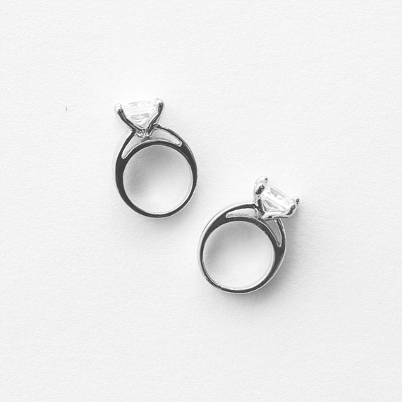 3169042 / Square Cubic Ring / Rhodium Plated Brass With