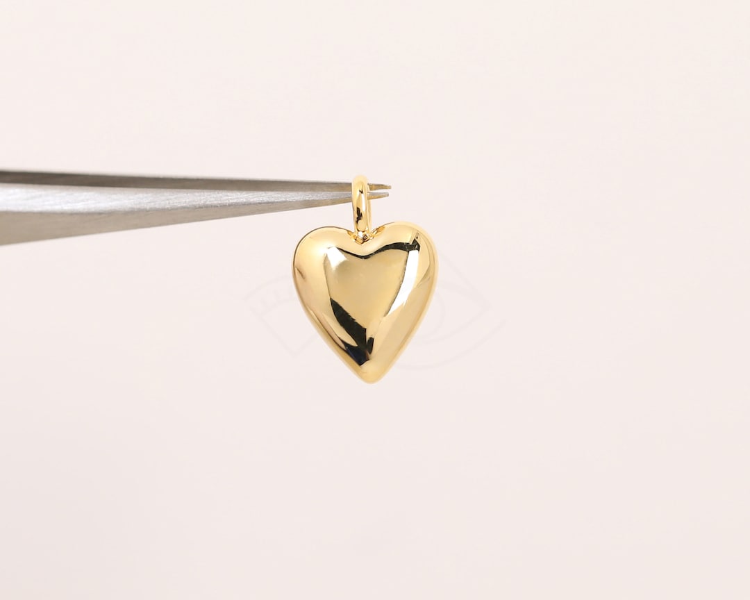 3857011 / Heart / 16k Gold Plated Brass Pendant 7.2mm X 10.5mm / 0.6g
