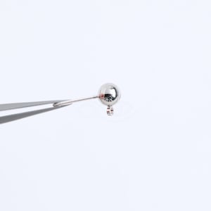 5647022 / Ball / Large / Rhodium Plated Brass Stud Earring 5mm Diameter / 0.6g / 4pcs