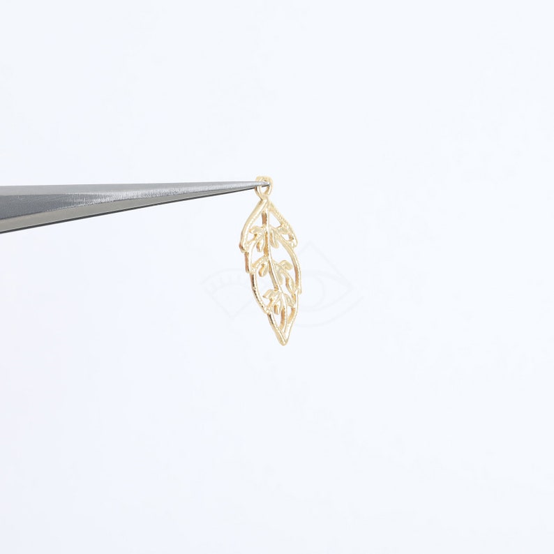 3710024 / Leaf / 16k Matt Gold Plated Brass Pendant 7mm X 15mm Etsy