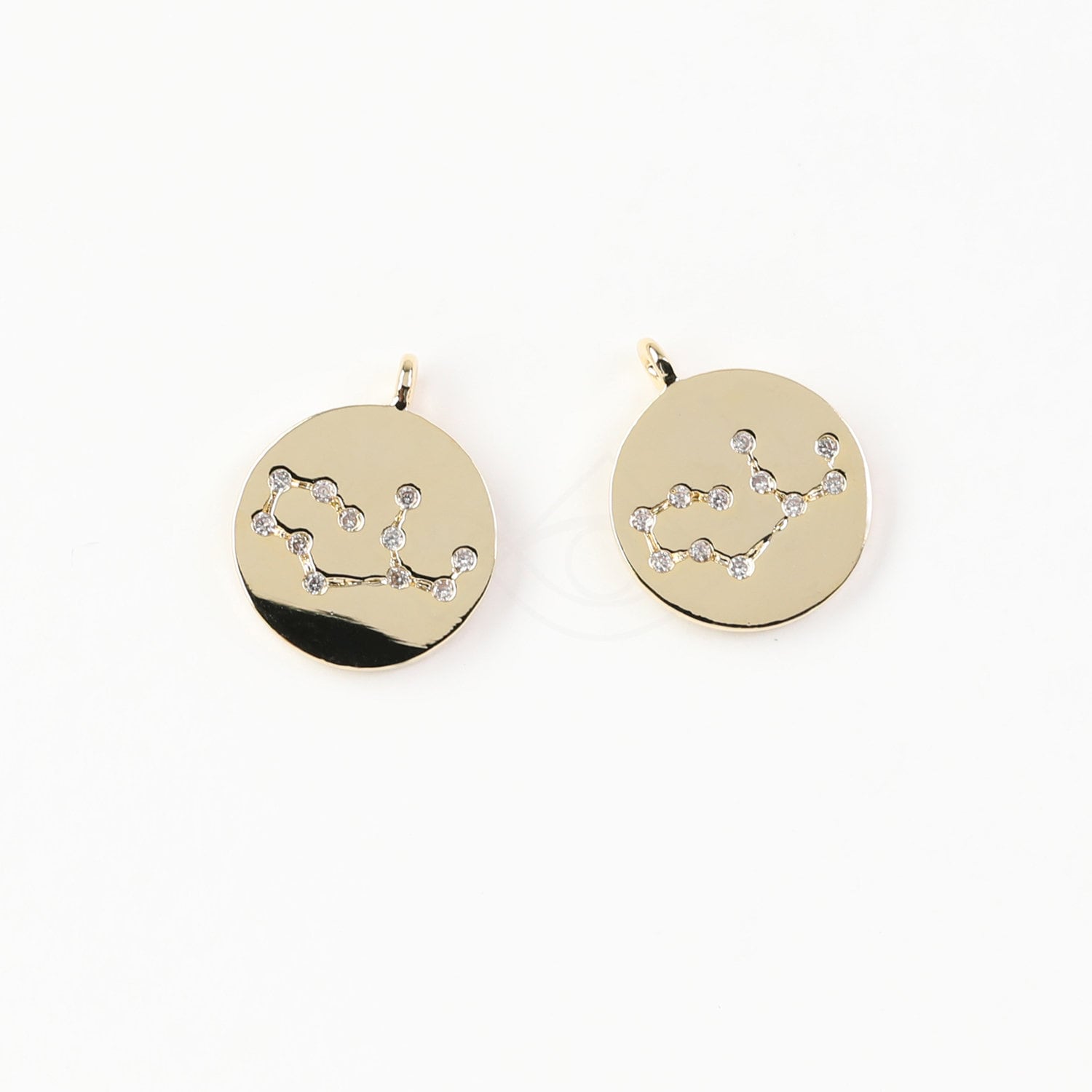 3698042 Crescent Star Oval Rhodium Plated Brass with CZ Pendant 10.1mm x 18.2mm 1.1g 2pcs