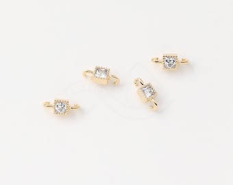 2069011 / Tiny Square / 16k Gold Plated Brass with CZ Connector  2.7mm x 7mm / 0.1g / 4pcs