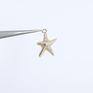 3748021 / Starfish / Large / 16k Gold Plated Brass Pendant 11mm x 15.2mm / 0.8g / 2pcs