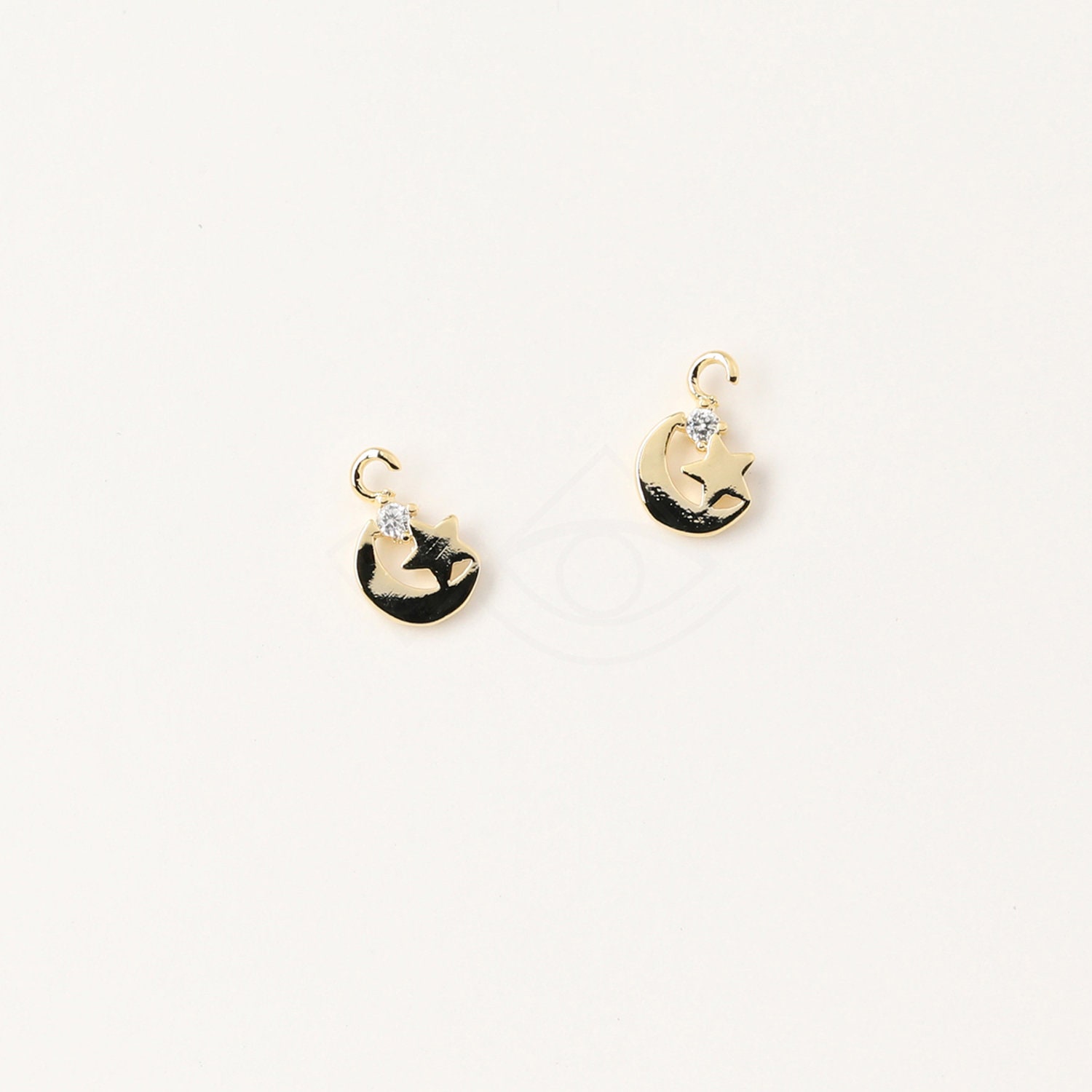 3698042 Crescent Star Oval Rhodium Plated Brass with CZ Pendant 10.1mm x 18.2mm 1.1g 2pcs