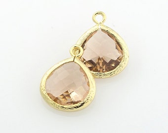 1002351 / Light Peach / 16k Gold Plated Brass Framed Glass Pendant 13mm x 16.2mm / 1.3g / 2pcs