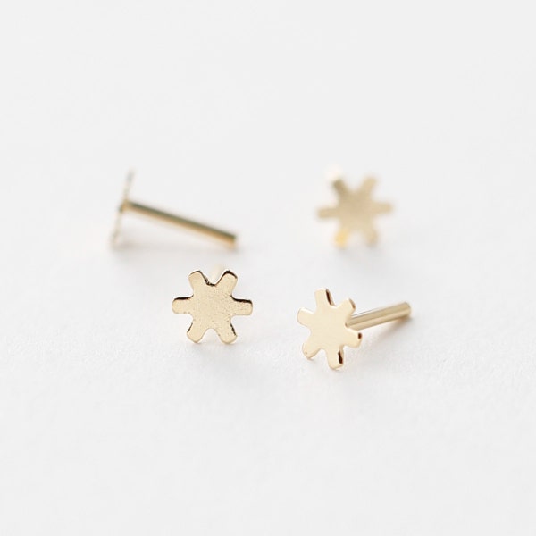 3318031 / Small Asterisk Pin / 16k Gold Plated Brass 3mm x 3mm / 0.1g / 4pcs