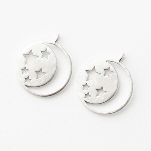 3256015 / Halbmond und Sterne / Messing Anhänger matt rhodiniert 15,6 mm / 1,2g / 2Stk