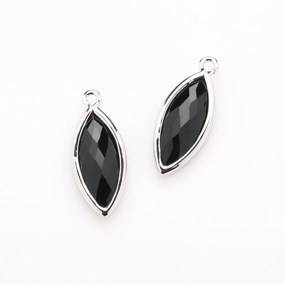 1075182 / Jet / Rhodium Plated Brass Framed Glass Pendant 1075182 / Jet / Rhodium Plated Brass Framed Glass Pendant