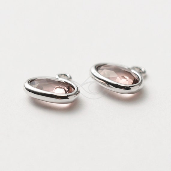 1070032 / Red Bean / Rhodium Plated Brass Framed Glass