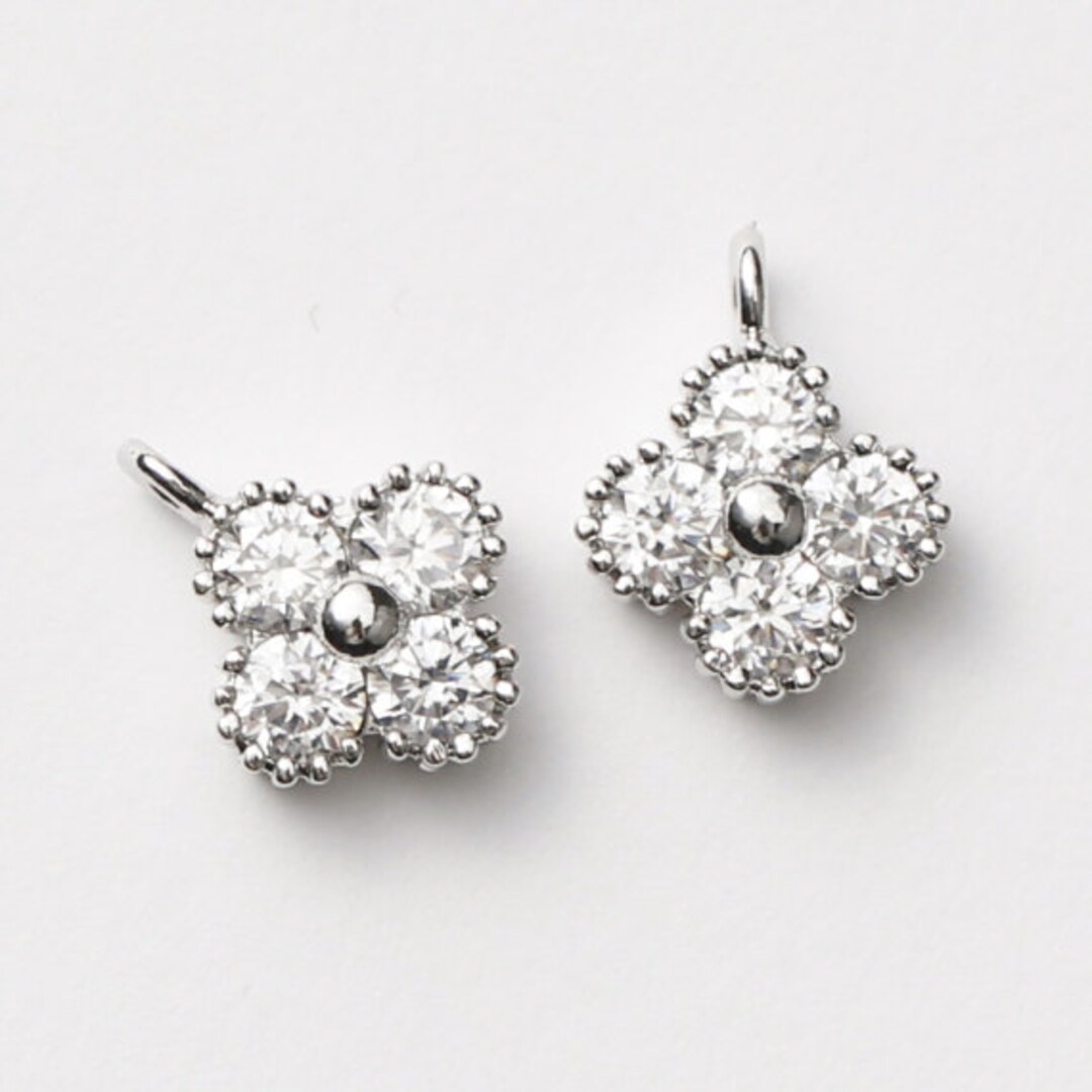 3074052 / Four Leaf Clover small / Rhodium Plated Brass With