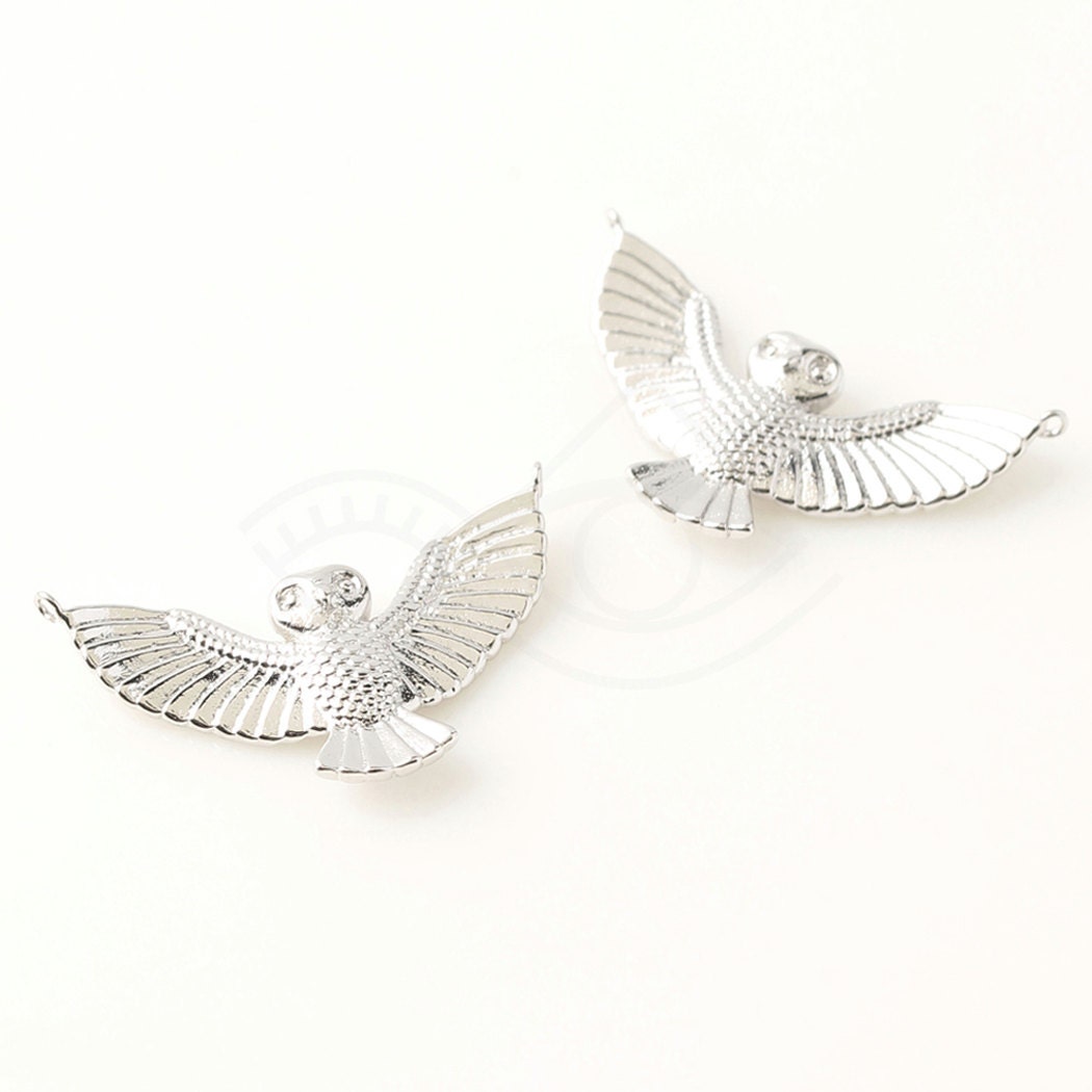 3406012 / Flying Owl / Rhodium Plated Brass Pendant 27.7mm X