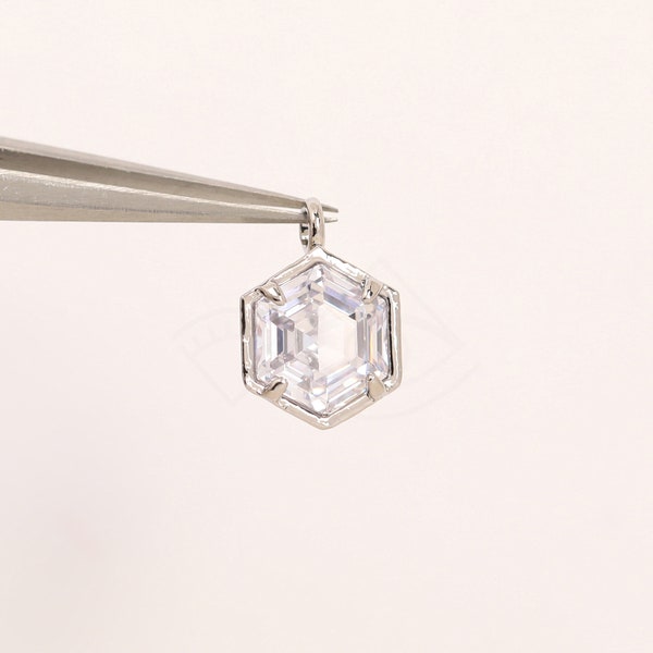 3852012 / Hexagon / Rhodium Plated Brass with Cubic Pendant 7.5mm x 10.7mm / 0.9g / 2pcs