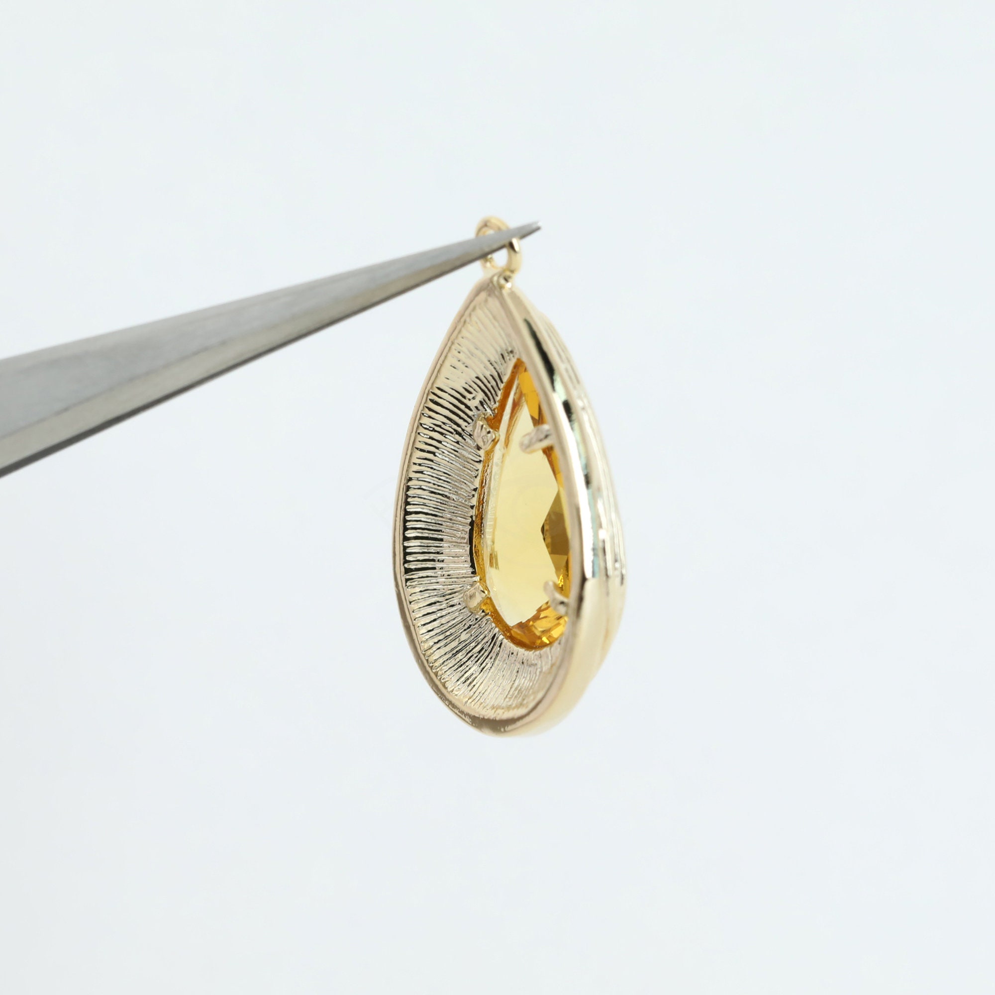 1126142 / Sunflower / Rhodium Plated Brass Framed Glass