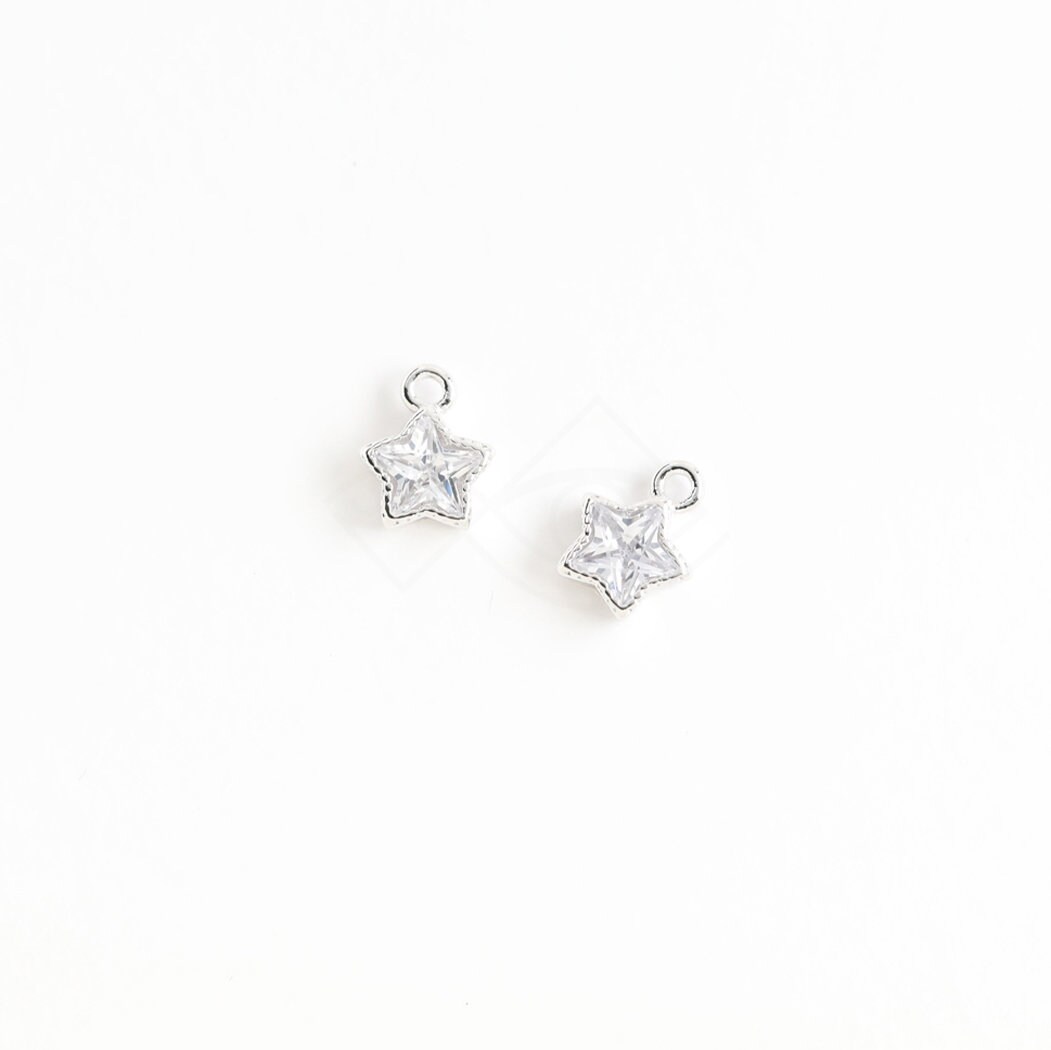 アクセサリー me0606 70000 Amazon.com: Oxygen Sensor 06k906262h 0258027077/078