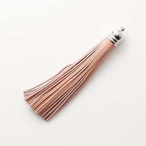 4001192 / Light Pink / Genuine Leather Tassel / Rhodium Plated Brass Cap 12mm x 98mm / 7.5g / 60strands / 1pcs