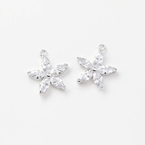 3057032 / Jasmine (Extra Large) / Rhodium Plated Brass with Cubic Zirconia Pendant 18.3mm x 20mm / 2.3g / 2pcs
