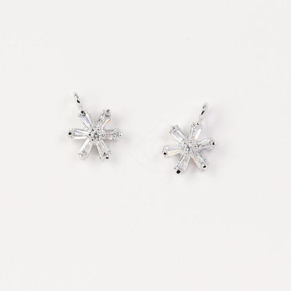 3582012 / Asterisk / Rhodium Plated Brass with CZ Pendant 6.6mm x 10mm / 0.3g / 2pcs