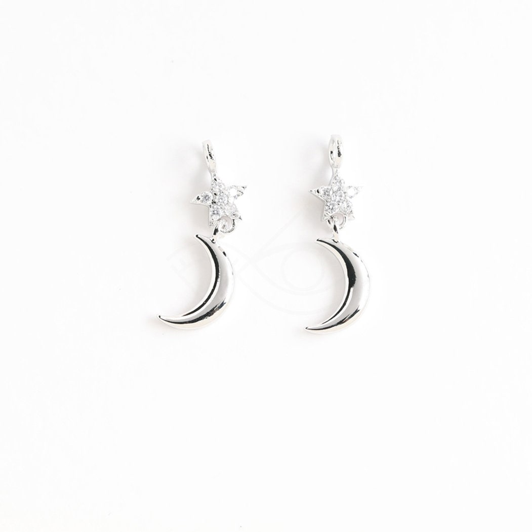 3631011 / Star Linked Crescent / 16k Gold Plated Brass With