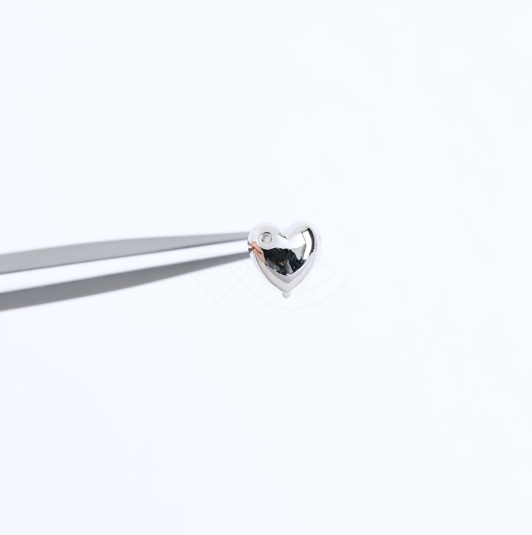 心理学 5617012 / Tiny Heart / Rhodium Plated Brass With CZ Stud