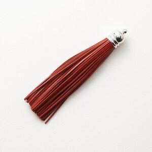 4001162 / Red / Genuine Leather Tassel / Rhodium Plated Brass Cap 12mm x 98mm / 7.5g / 60strands / 1pcs