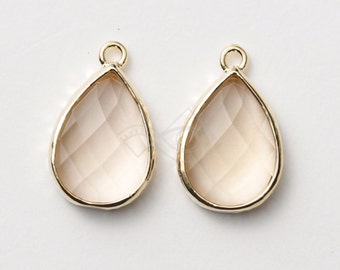 1071011 / Light Peach / 16k Gold Plated Brass Framed Glass Pendant  11.7mm x 18.5mm / 1.6g / 2pcs