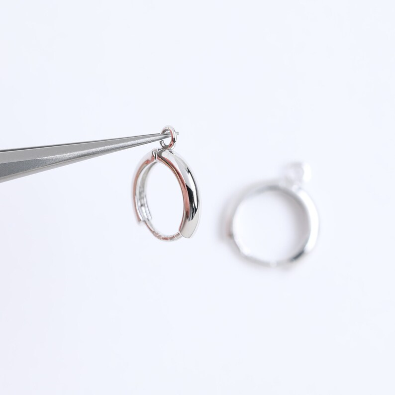 5621031 Simple Round 16k Gold Plated Brass One Touch Earring 11.6mm Diameter 0.6g 2pcs