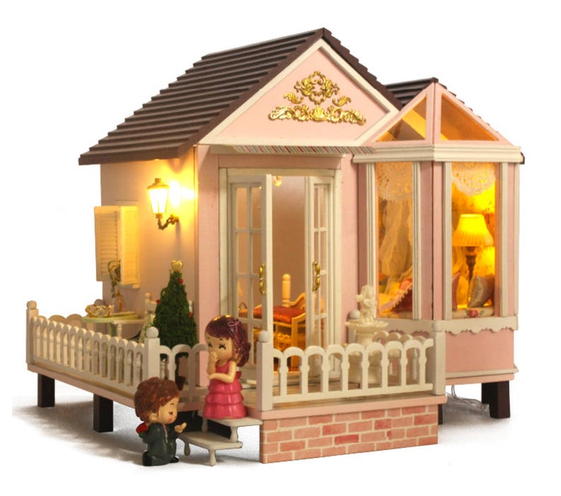 FAST DELIVERY! MADE IN AMERICA HONEYMOON TRIP Dollhouse Picture Miniature Art