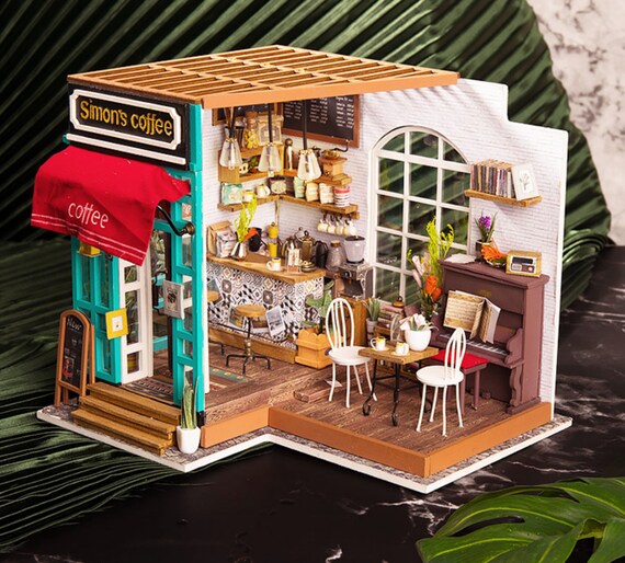 simon's coffee shop model kit