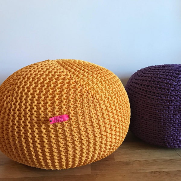 Tricoté Pouf Ottoman, jaune pouf fait à la main dans des cadeaux uniques Italie