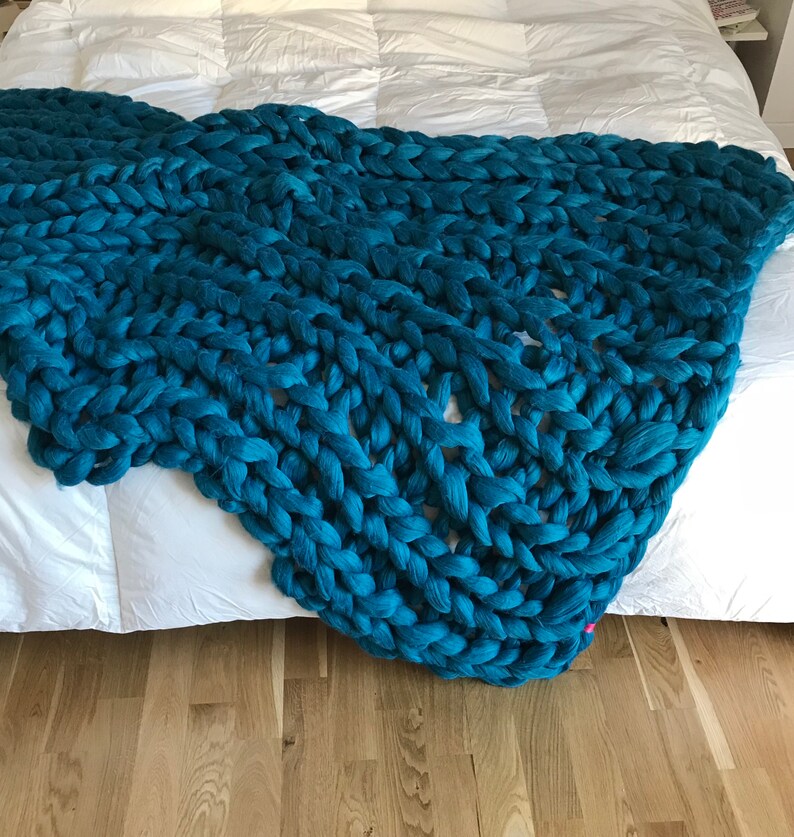 Chunky knit teal blanket vegan hypoallergenic yarn unique Etsy