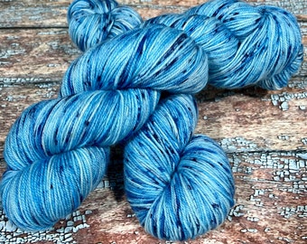 80/20 Superwash Merino/Nylon Sock 3/10- StarrTrekker