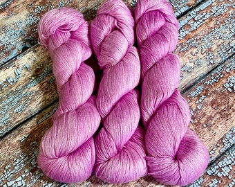 80/20 Bamboo Wool- Raspberry Ice- Fingering Weight - Free Shipping!