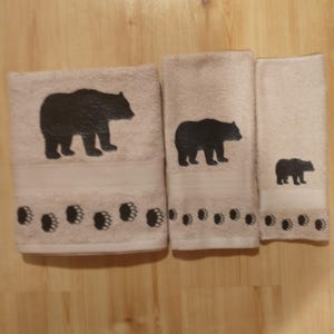 Bear with Tracks  3 Piece Towel Set, Tan Color Cabin Decor Lodge