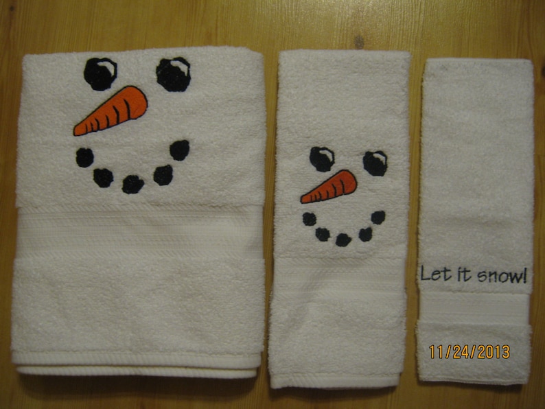 SewnbyStacy Snowman Face Towel