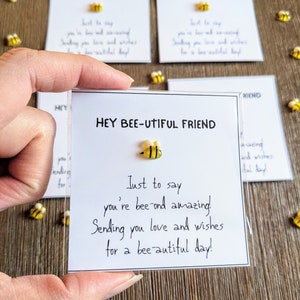 Hey Bee-autiful Friend, Card with Adorable Bee Figurine – A Sweet Gesture for an Amazing Friend