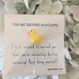 Impressionnante carte de voeux amusante avec figurine de canard - Message personnalisé fait main, mini souvenir édifiant, expédition rapide, cadeau mignon