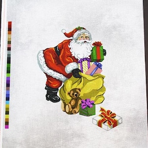 Santa Needlepoint, Xmas Needlepoint Designs, Needlework Santa Canvases, Needlepoint Designs, Christmas Needlepoint Canvases, Needlepoint