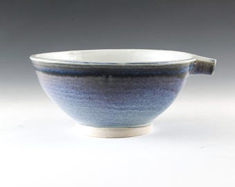 Medium Size Mixing Bowl -  Satin Finish. Bread-makers or Potato Salad - 9" x 4". holds 6 cups (48 fluid oz)