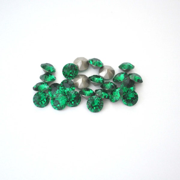 Majestic Green 39ss 1088 Chatons 8mm Barton Crystals - Multiple Pack Sizes Available