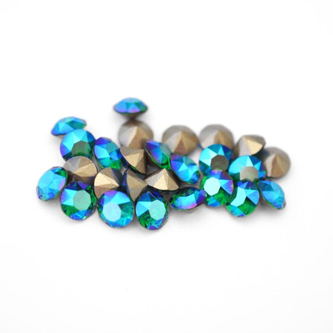 MAJESTIC in iridescent rhinestones Rhinestone Cowboy Hat- Majestic – LosAngelesCowgirl main image 3