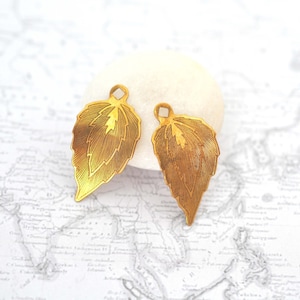 Antique Brass Ox Vintage Curled Leaf Charms - Large w. Fine Detailing - Vintage DIY Jewelry Supplies - Made In The USA - VB010 (2 Pieces)