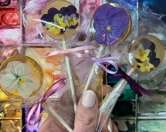 Champagne Flower Lollipops