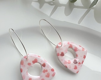 Handmade Pink heart clay earrings, Gift for Her, Gift for Mom, Polymer clay earrings, handmade earrings, Dangle Earrings