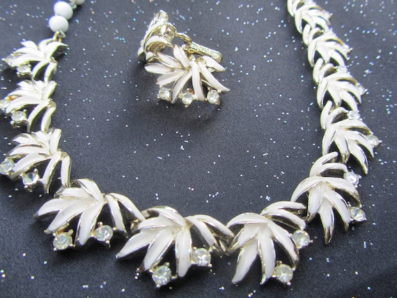 Vintage Coro necklace and earrings set, white ena… - image 1