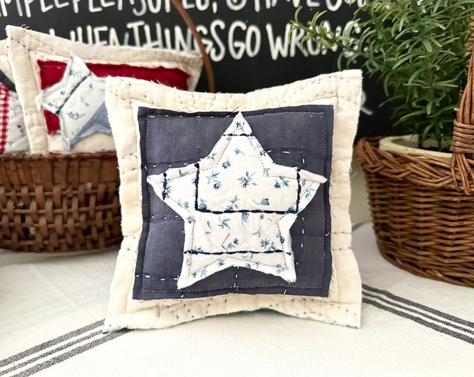 Mini Star QUILT PILLOW Vintage Summer Decor Patriotic Etsy