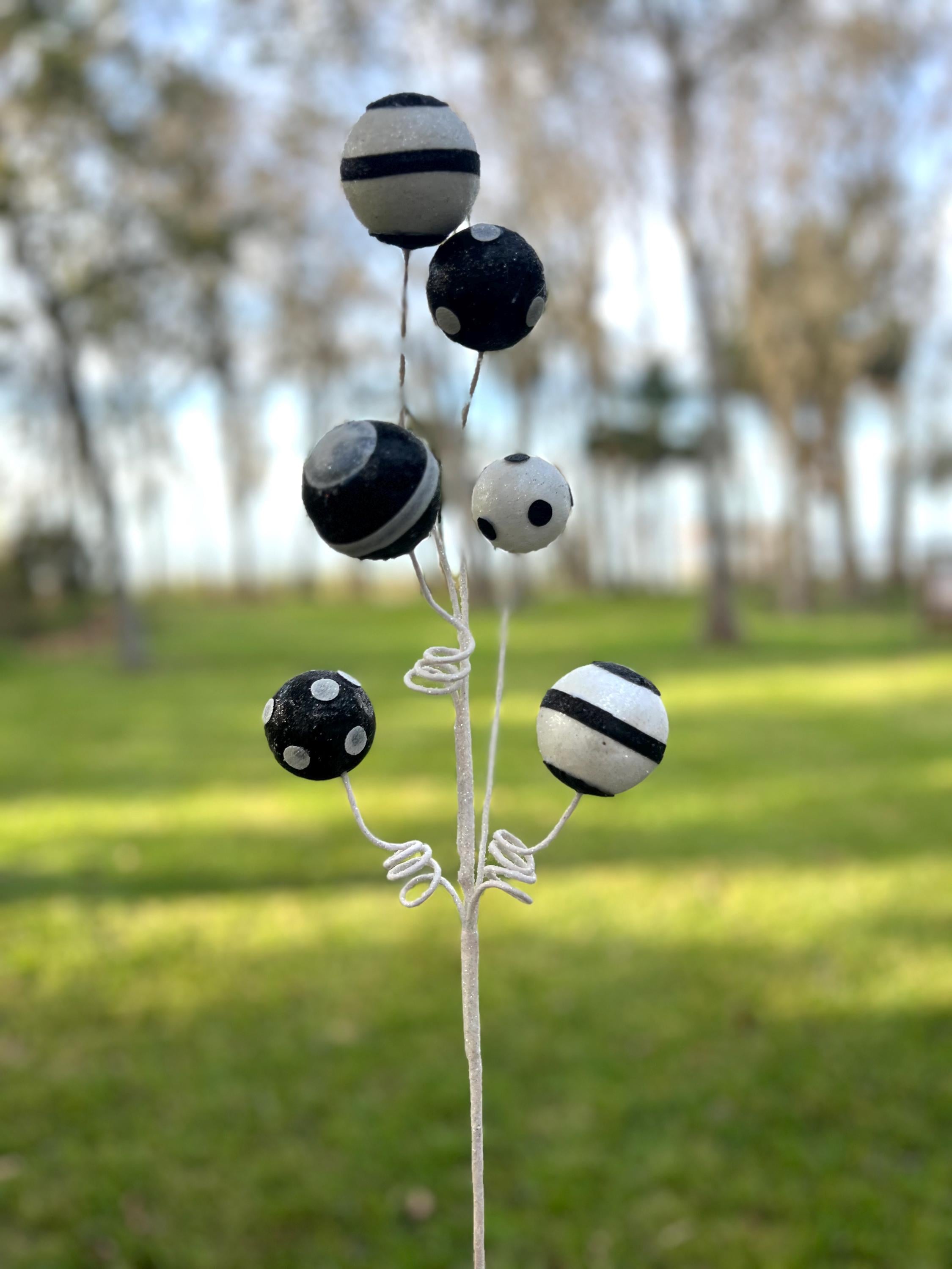 Black & White Spiral Ball Spray Weihnachtsschmuck Baumschmuck