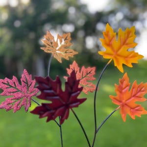 Metal Fall Leaf Garden Stakes, Outdoor Autumn Yard Decor, 16" H Maple Leaf Plant Markers, Harvest Lawn Ornaments