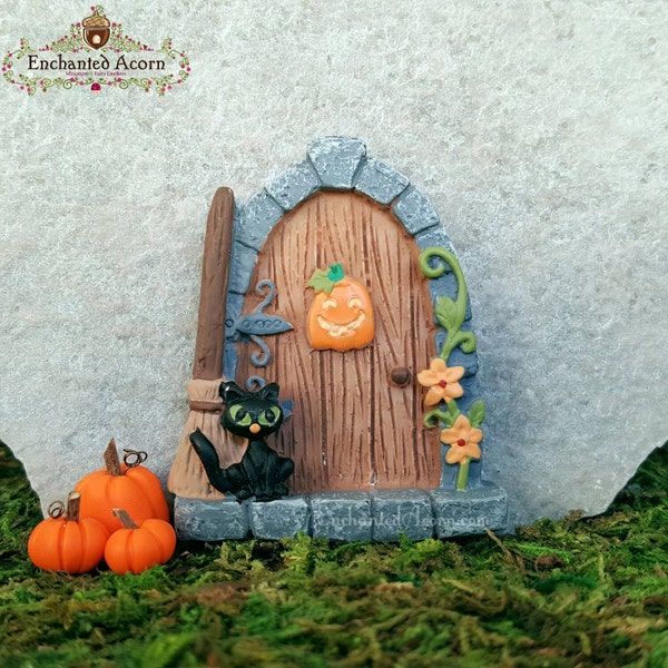 Miniature Halloween Fairy Door - Halloween Mini Fairy Garden Door with Miniature Black Cat Tiny Pumpkin Witch's Broom Fairy Halloween Door