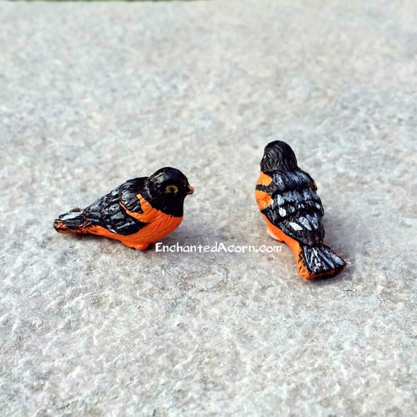 Mini Orange Bird Oriole - Miniature Fairy Garden Accessories, Miniature Bird, Fairy Garden Bird, Terrarium Bird