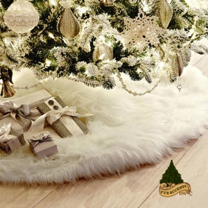 Classic Faux Fur Christmas Tree Skirt Shaggy Shag Faux Sheepskin Round White and Off White by Fur Accents USA image 1